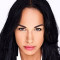 Toda la información sobre la actriz Amanda Brugel