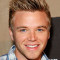 Toda la información sobre el actor Brett Davern