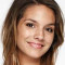 Toda la información sobre la actriz Caitlin Stasey