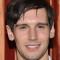 Toda la información sobre el actor Cory Michael Smith
