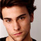 Toda la información sobre el actor Jack Falahee