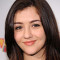 Toda la información sobre la actriz Katie Findlay