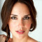 Toda la información sobre la actriz Katie Savoy