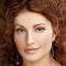 Toda la información sobre la actriz Simmone Mackinnon