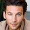 Toda la información sobre el actor Zach McGowan