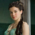 Hannah-Mangan Lawrence como Seppia en la serie 'Spartacus'