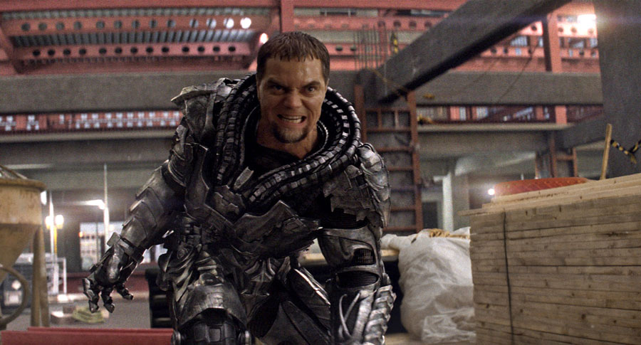 Michael Shannon como el General Zod en El Hombre de Acero