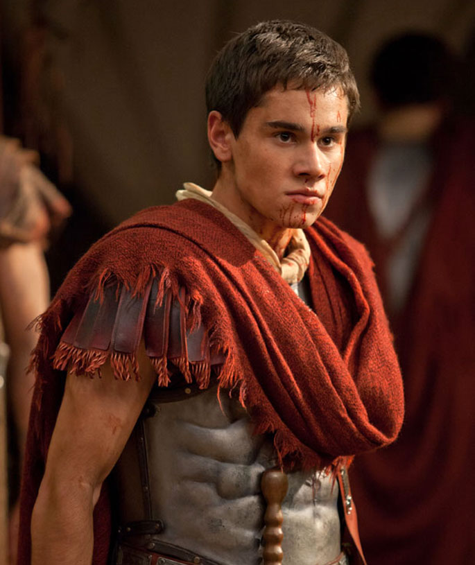 Christian Antidormi como Tiberius en la serie 