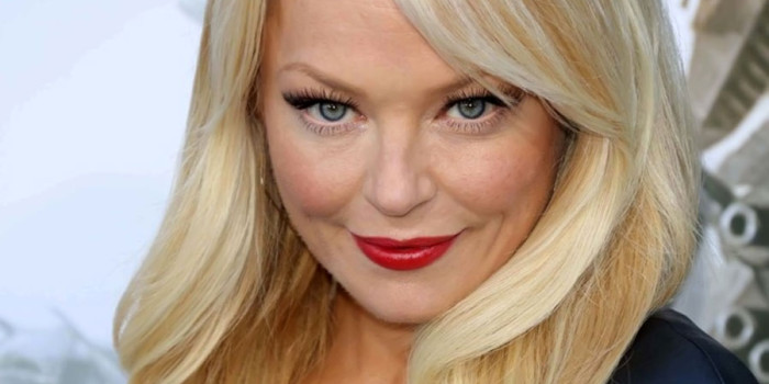 Charlotte Ross será la madre de Felicity en la tercera temporada de Arrow