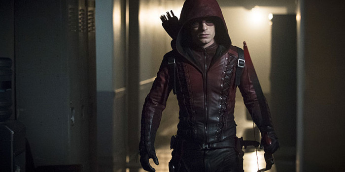 Colton Haynes (Roy Harper) regresará a Arrow en la cuarta temporada