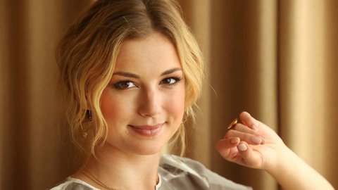 Emily VanCamp se une a Captain America: The Winter Soldier