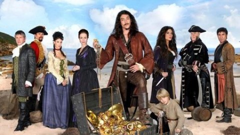 Primera promo de Piratas, nueva serie de Telecinco con Pilar Rubio y Óscar Jaenada