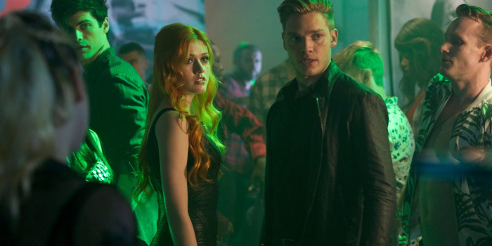 Shadowhunters: La serie distópica es renovada para una tercera temporada