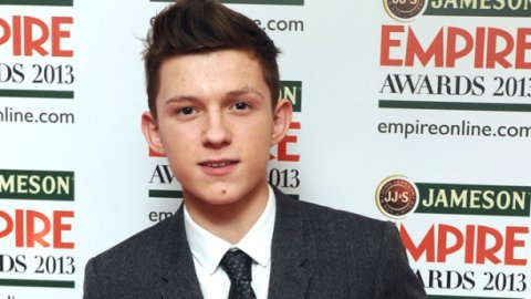 Spider-man: Marvel anuncia a Tom Holland como el nuevo Peter Parker!
