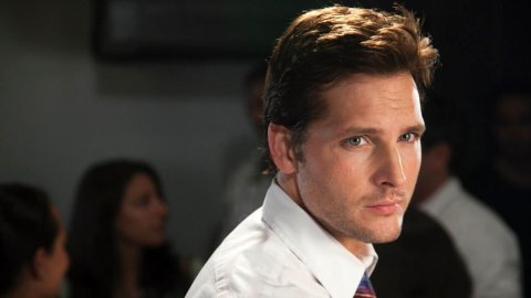 Supergirl: Peter Facinelli ficha por la serie de la CBS