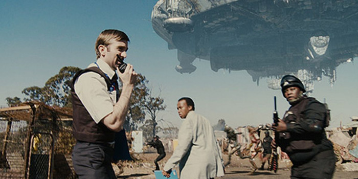 Teaser trailer de District 9, producida por Peter Jackson