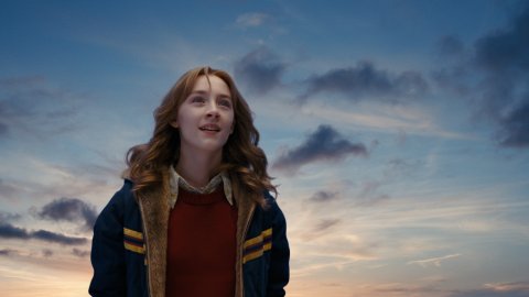 Tráiler en castellano de Desde mi cielo, de Peter Jackson