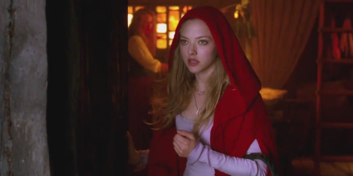 Trailer en español de Caperucita Roja (Red Riding Hood), con Amanda Seyfried